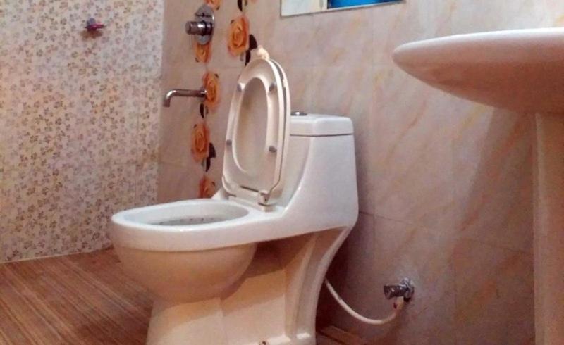 Roots Hostel Yeni Delhi Dış mekan fotoğraf